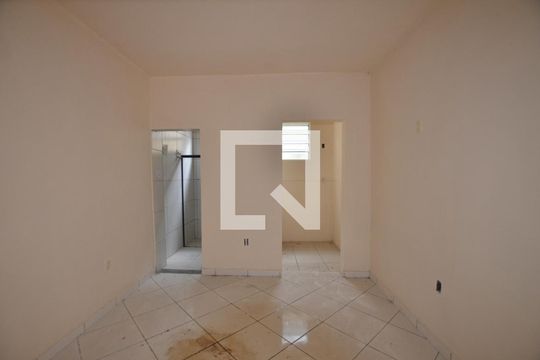 Quarto 1 Suite de casa para alugar com 2 quartos, 720m² em Irajá, Rio de Janeiro