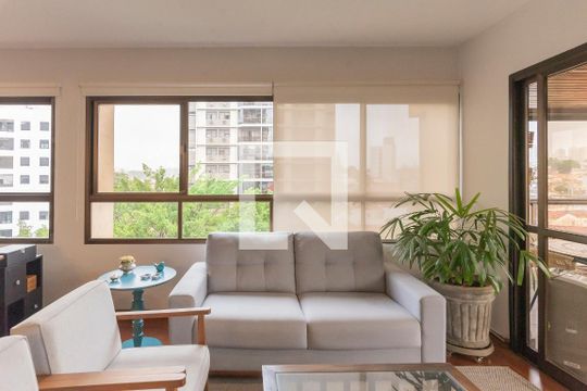 Sala de Estar de apartamento à venda com 4 quartos, 167m² em Jardim Proença, Campinas
