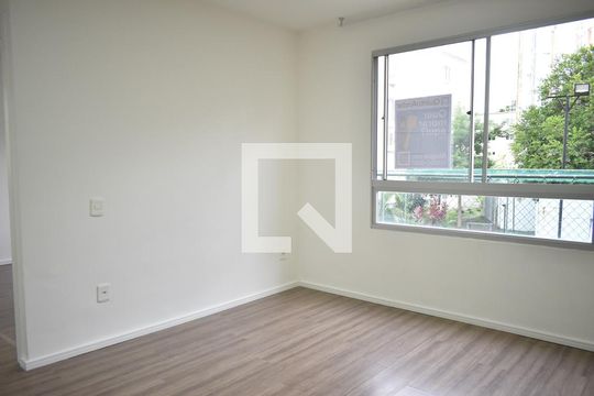 Sala de apartamento para alugar com 2 quartos, 60m² em Campo Grande, Rio de Janeiro
