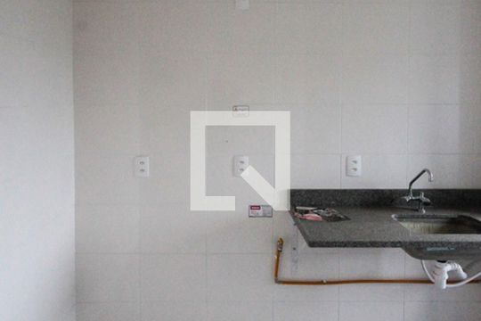 Cozinha de apartamento para alugar com 2 quartos, 43m² em Cidade São Mateus, São Paulo