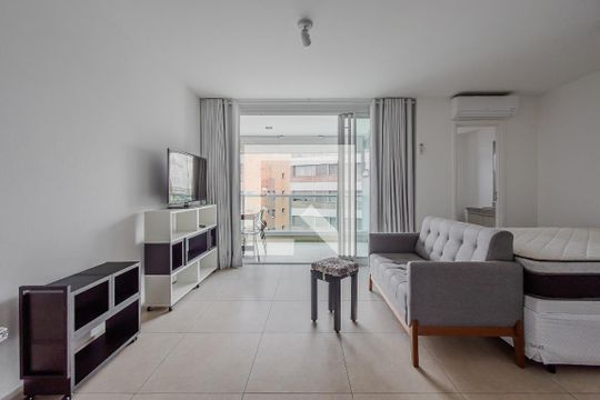 Quarto de apartamento para alugar com 1 quarto, 34m² em Pinheiros, São Paulo