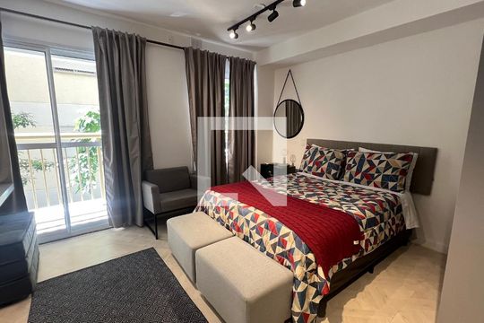 Quarto de kitnet/studio à venda com 1 quarto, 25m² em Pinheiros, São Paulo