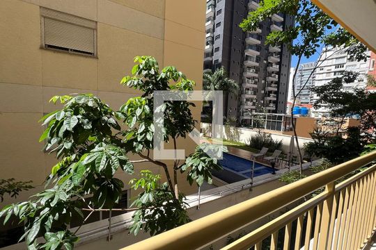 Vista da Sacada de kitnet/studio à venda com 1 quarto, 25m² em Pinheiros, São Paulo