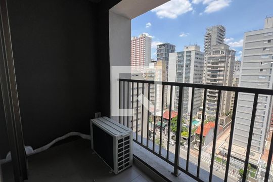 Sacada de kitnet/studio para alugar com 1 quarto, 27m² em Cerqueira César, São Paulo