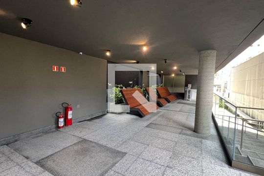 Área comum de kitnet/studio para alugar com 1 quarto, 27m² em Cerqueira César, São Paulo