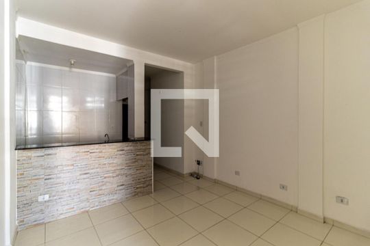 Sala de kitnet/studio para alugar com 2 quartos, 46m² em Campos Elíseos, São Paulo