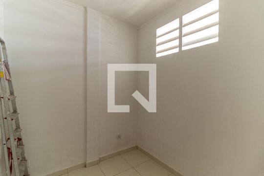 Quarto 1 de kitnet/studio para alugar com 2 quartos, 46m² em Campos Elíseos, São Paulo