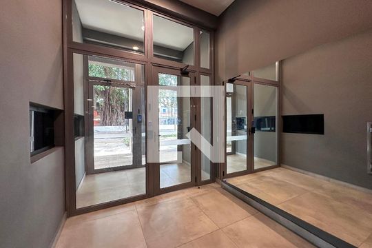 Entrada de apartamento à venda com 1 quarto, 41m² em Santo Amaro, São Paulo