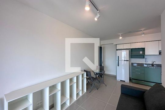Sala de apartamento à venda com 1 quarto, 41m² em Santo Amaro, São Paulo