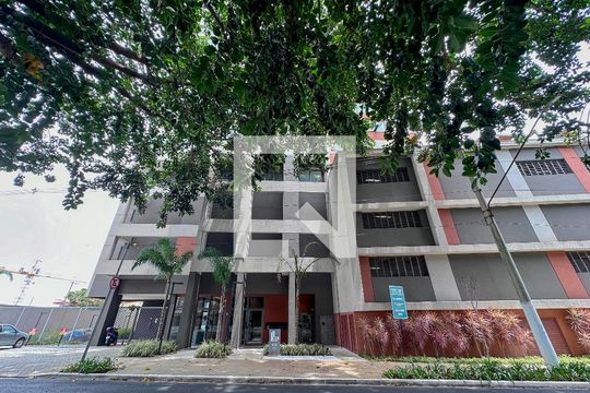 Fachada de apartamento à venda com 1 quarto, 41m² em Santo Amaro, São Paulo
