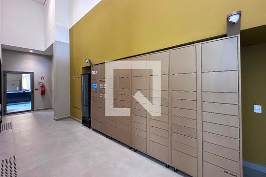 Locker para Entregas de apartamento à venda com 2 quartos, 37m² em Santo Amaro, São Paulo