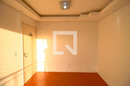 Sala de apartamento para alugar com 2 quartos, 47m² em Cidade Líder, São Paulo
