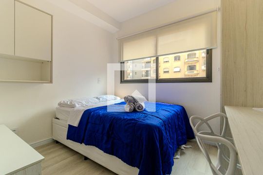 Kitnet/Studio à venda com 1 quarto, 16m² em Santa Efigênia, São Paulo