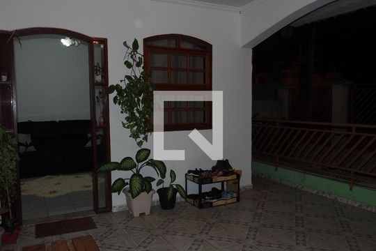 Área comum de casa à venda com 4 quartos, 299m² em Vila Iguaçu, Várzea Paulista