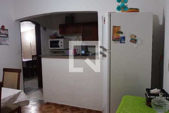 Copa de casa à venda com 4 quartos, 299m² em Vila Iguaçu, Várzea Paulista