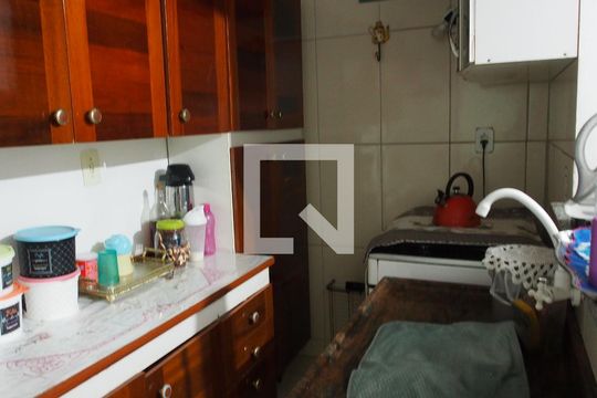 Cozinha  de casa à venda com 4 quartos, 299m² em Vila Iguaçu, Várzea Paulista