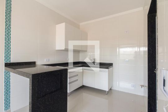 Cozinha de casa de condomínio para alugar com 2 quartos, 60m² em Vila Carrão, São Paulo