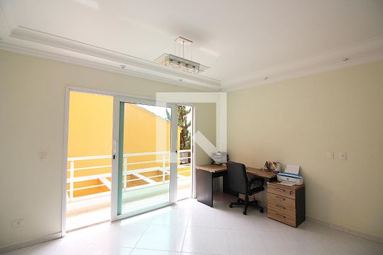 Escritório de casa à venda com 3 quartos, 300m² em Independência, São Bernardo do Campo