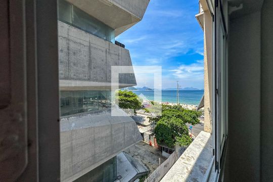 Sala - Vista de apartamento para alugar com 3 quartos, 137m² em Copacabana, Rio de Janeiro