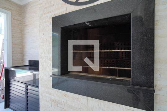 Área - Churrasqueira de casa à venda com 3 quartos, 170m² em Sarandi, Porto Alegre
