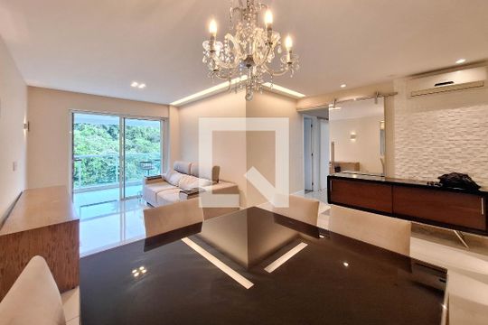 Sala de apartamento à venda com 4 quartos, 114m² em Icaraí, Niterói