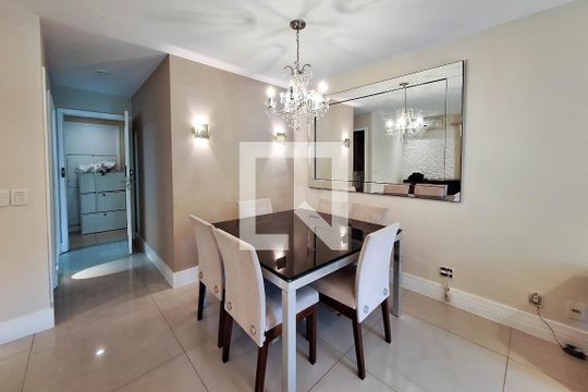 Sala de apartamento à venda com 4 quartos, 114m² em Icaraí, Niterói