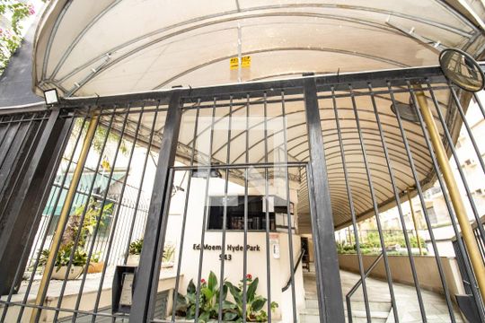 Fachada de apartamento à venda com 2 quartos, 60m² em Indianópolis, São Paulo