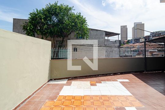 Vista do Quarto 3 de casa à venda com 4 quartos, 330m² em Cidade Domitila, São Paulo