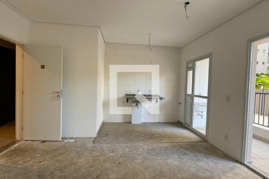 Sala de apartamento à venda com 2 quartos, 52m² em Alphaville Empresarial, Barueri