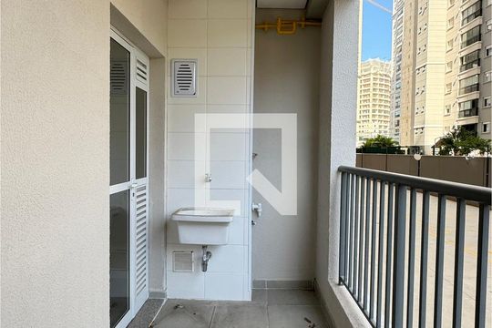 Área de Serviço de apartamento à venda com 2 quartos, 52m² em Alphaville Empresarial, Barueri