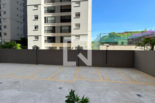 Vista do Quarto 1 de apartamento à venda com 2 quartos, 52m² em Alphaville Empresarial, Barueri