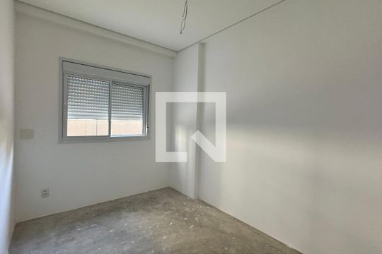 Quarto 2 de apartamento à venda com 2 quartos, 52m² em Alphaville Empresarial, Barueri