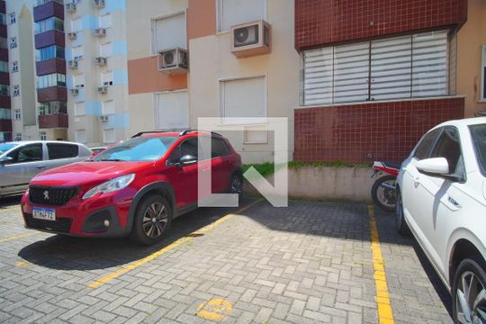 Garagem de apartamento à venda com 2 quartos, 69m² em Jardim Itu, Porto Alegre