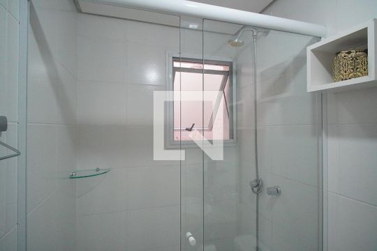Banheiro Corredor de apartamento à venda com 2 quartos, 69m² em Jardim Itu, Porto Alegre