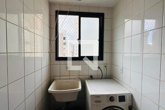 Área de Serviço de apartamento para alugar com 4 quartos, 130m² em Setor Oeste, Goiânia