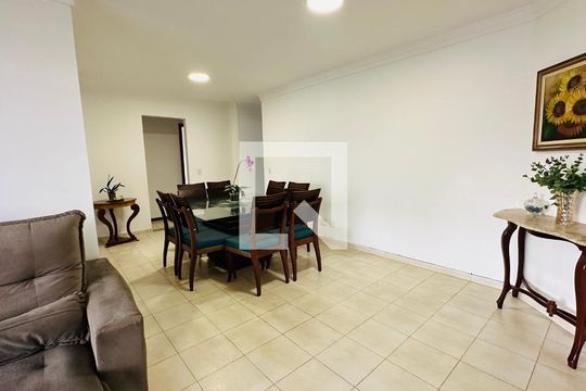 Sala de apartamento para alugar com 4 quartos, 130m² em Setor Oeste, Goiânia
