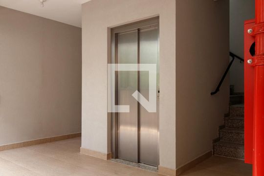 Área comum de apartamento à venda com 2 quartos, 43m² em Vila Mazzei, São Paulo