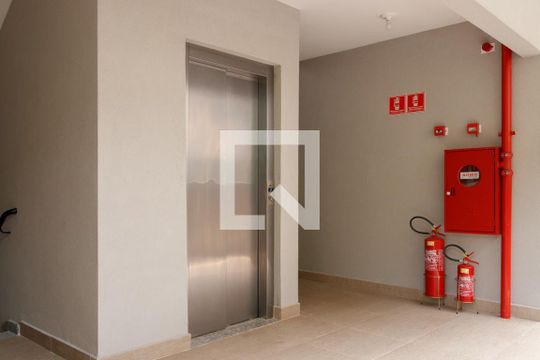 Área comum de apartamento à venda com 2 quartos, 43m² em Vila Mazzei, São Paulo