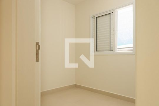 Quarto 1 de apartamento à venda com 2 quartos, 43m² em Vila Mazzei, São Paulo