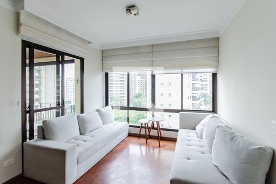 Apartamento para alugar com 3 quartos, 142m² em Jardim Vila Mariana, São Paulo