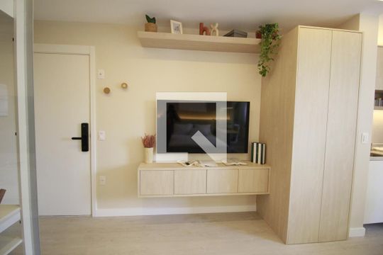 Quarto-Sala de apartamento para alugar com 1 quarto, 29m² em Itaim Bibi, São Paulo