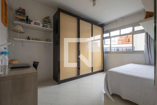 Quarto 1 de apartamento à venda com 2 quartos, 48m² em Pompeia, São Paulo
