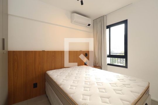 Studio de kitnet/studio para alugar com 1 quarto, 30m² em Pinheiros, São Paulo