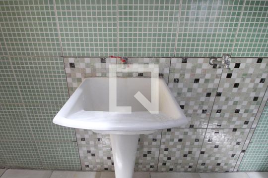 Área de Serviço de casa para alugar com 4 quartos, 130m² em Jardim Residencial Imperatriz, Sorocaba
