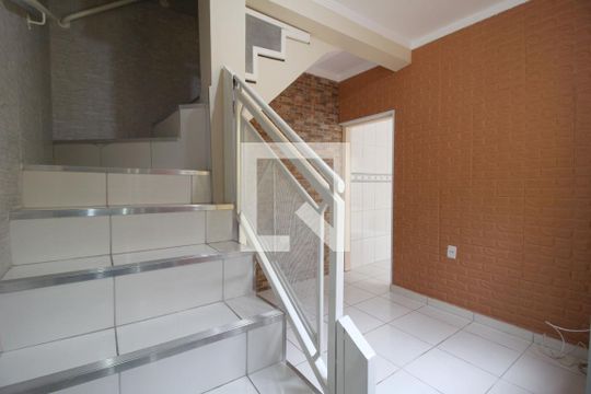 Sala Edicula de casa para alugar com 4 quartos, 130m² em Jardim Residencial Imperatriz, Sorocaba