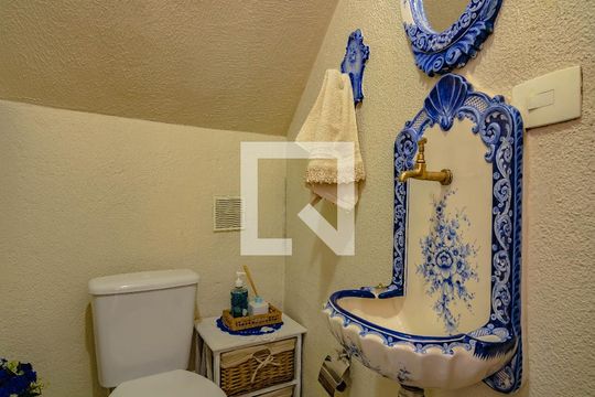 Lavabo de casa à venda com 3 quartos, 150m² em Cidade Vargas, São Paulo