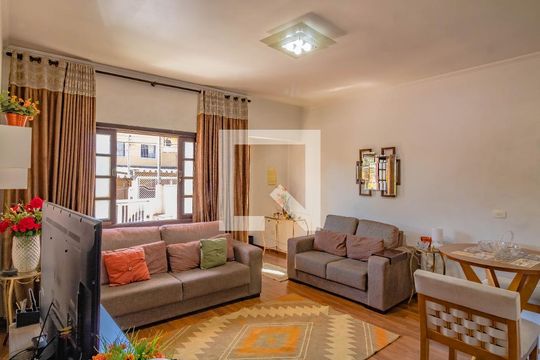 Casa à venda com 3 quartos, 150m² em Cidade Vargas, São Paulo