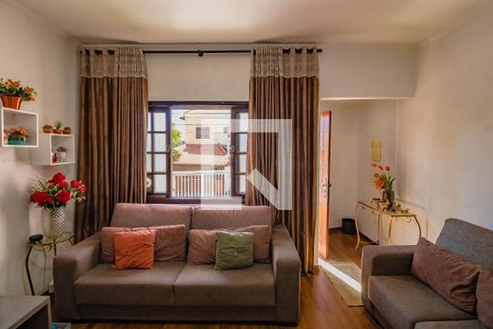 Sala de casa à venda com 3 quartos, 150m² em Cidade Vargas, São Paulo