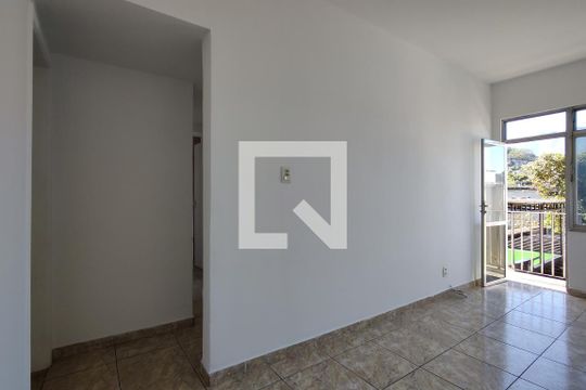 Sala de apartamento para alugar com 3 quartos, 78m² em Freguesia (jacarepaguá), Rio de Janeiro
