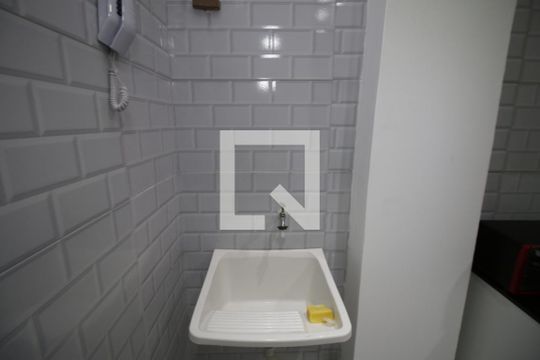 Área de Serviço de apartamento à venda com 2 quartos, 59m² em Olaria, Rio de Janeiro
